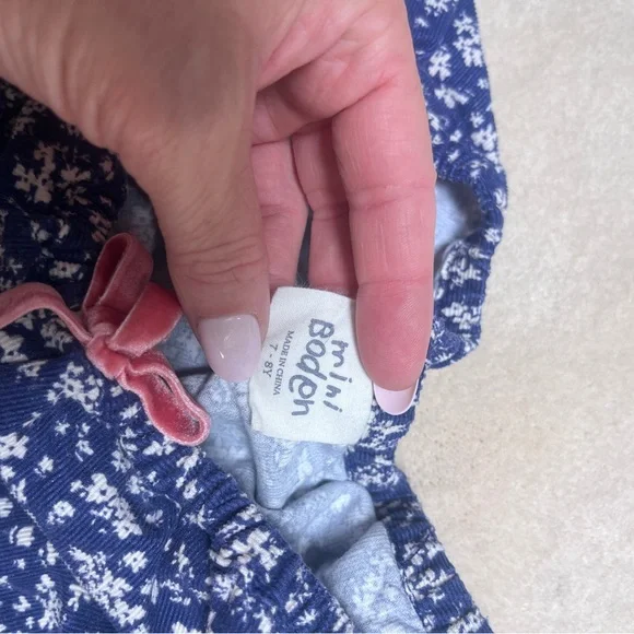 Mini Boden Navy Floral corduroy ruffle cottage core Skirt - Picture 2 of 2